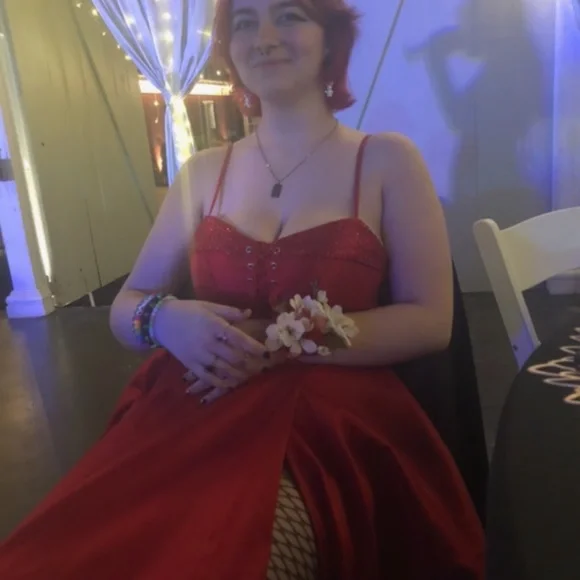 Lucci Lu Prom Dress - Picture 3 of 8